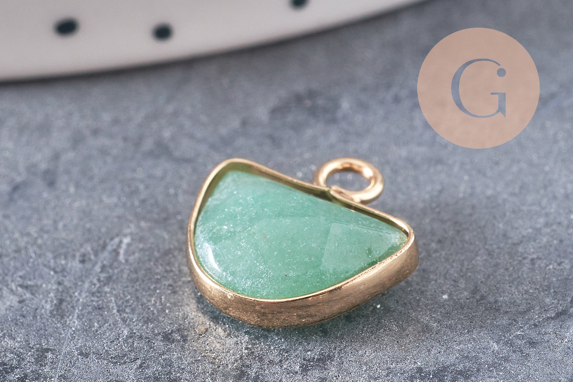 Pendentif demi-lune aventurine naturelle,création bijoux,13.5mm X1 (G2883)
