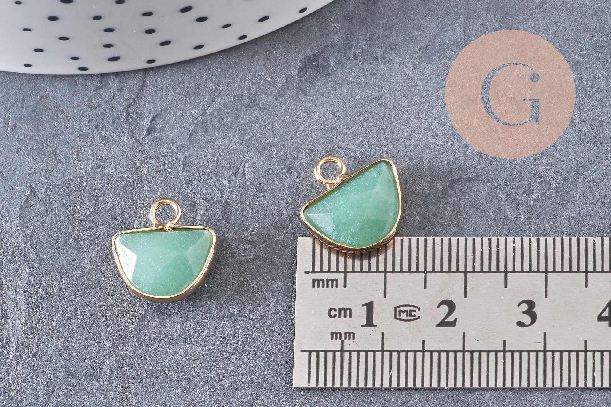 Pendentif demi-lune aventurine naturelle,création bijoux,13.5mm X1 (G2883)