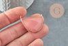 Pendentif demi-lune jade naturel teinté rose laiton doré 32mm, x1 (G1535)