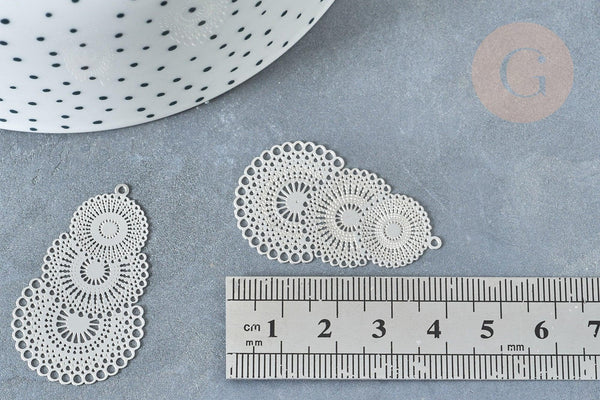Pendentif estampe filigrane dentelle acier 201 inoxydable platine 40mm, x2 (G8014)