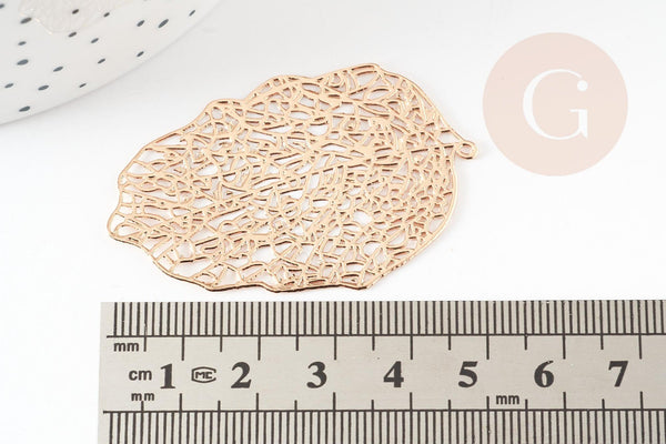 Pendentif estampe filigrane feuille dentelle géométrique laiton doré 51.5mm, Pendentif très fin et léger pour création de bijoux, x1 (G9265)