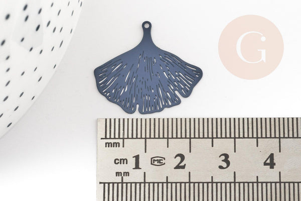 Pendentif estampe filigrane feuille gingko laiton bleu, Pendentif très fin et léger, 25x22mm, x2 (G3701)
