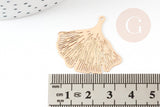Pendentif estampe filigrane feuille gingko laiton doré 30x33mm, Pendentif très fin et léger, x2 (G4440)