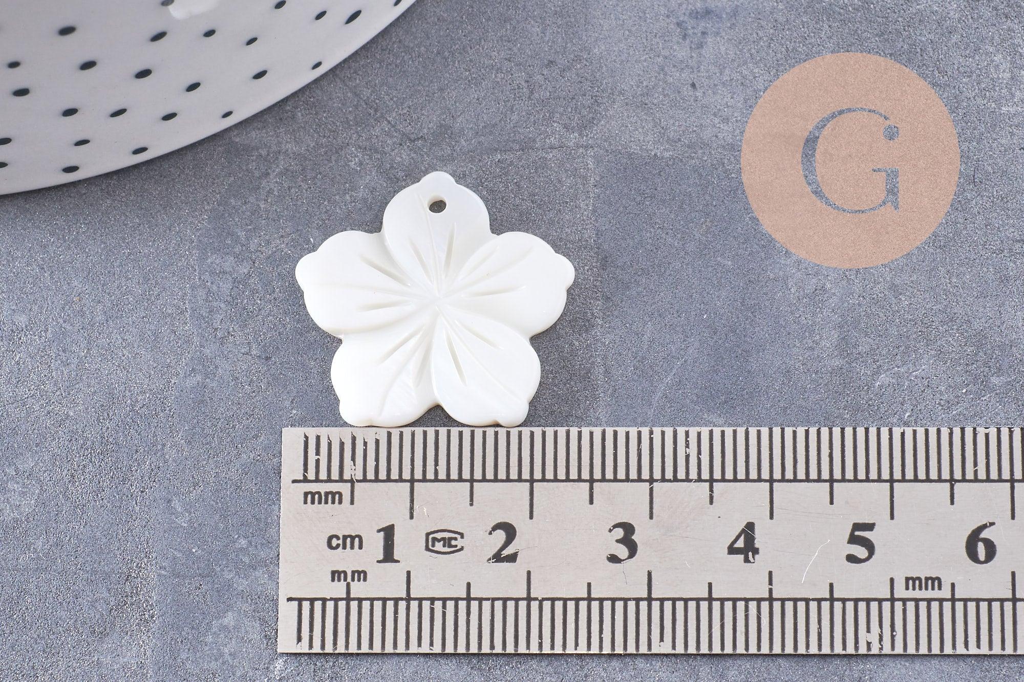 Pendentif fleur pensée nacre blanche naturelle 22.5mm, x2 (G10228)
