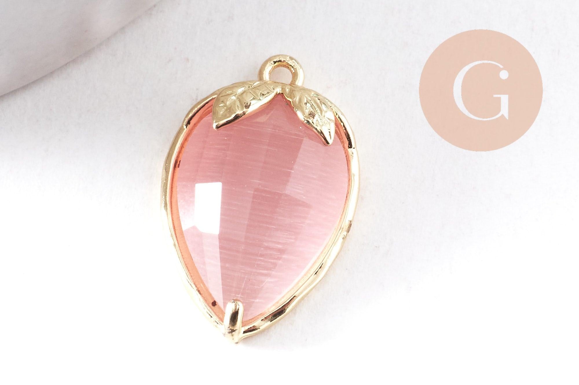 Pendentif fraise en pierre et zircon laiton doré 18mm, x1 (G10346)