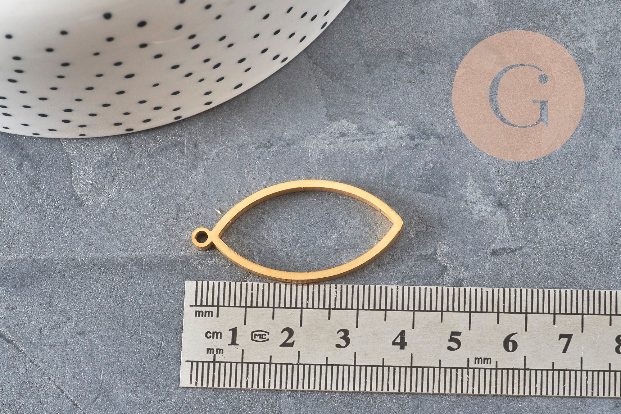 Oblong Teardrop Pendant, 304 Stainless Steel, IP Gold Plated, Open Back, 38mm, x1 (G11252)