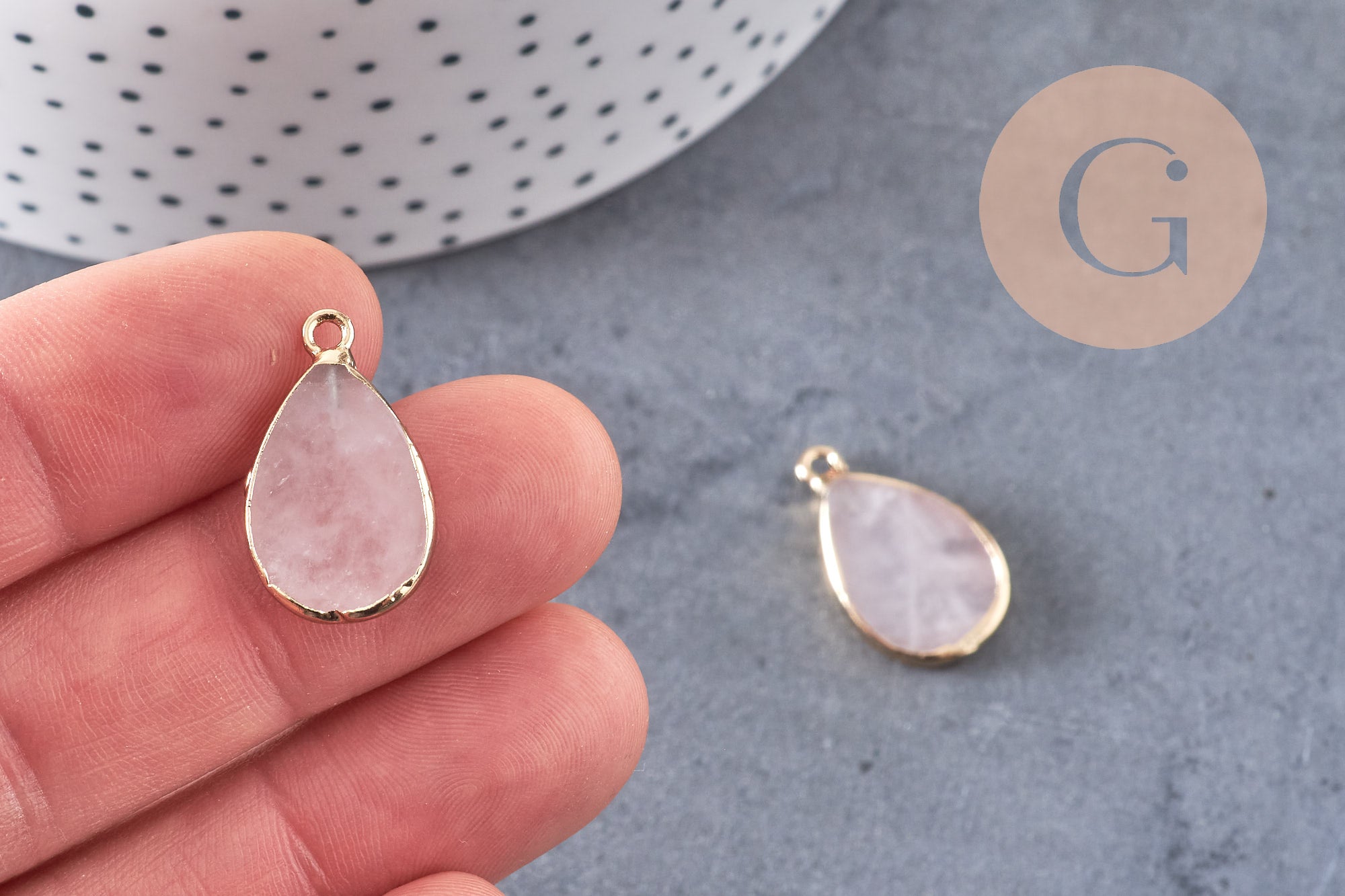 Pendentif goutte quartz rose naturel 22mm (G3107)