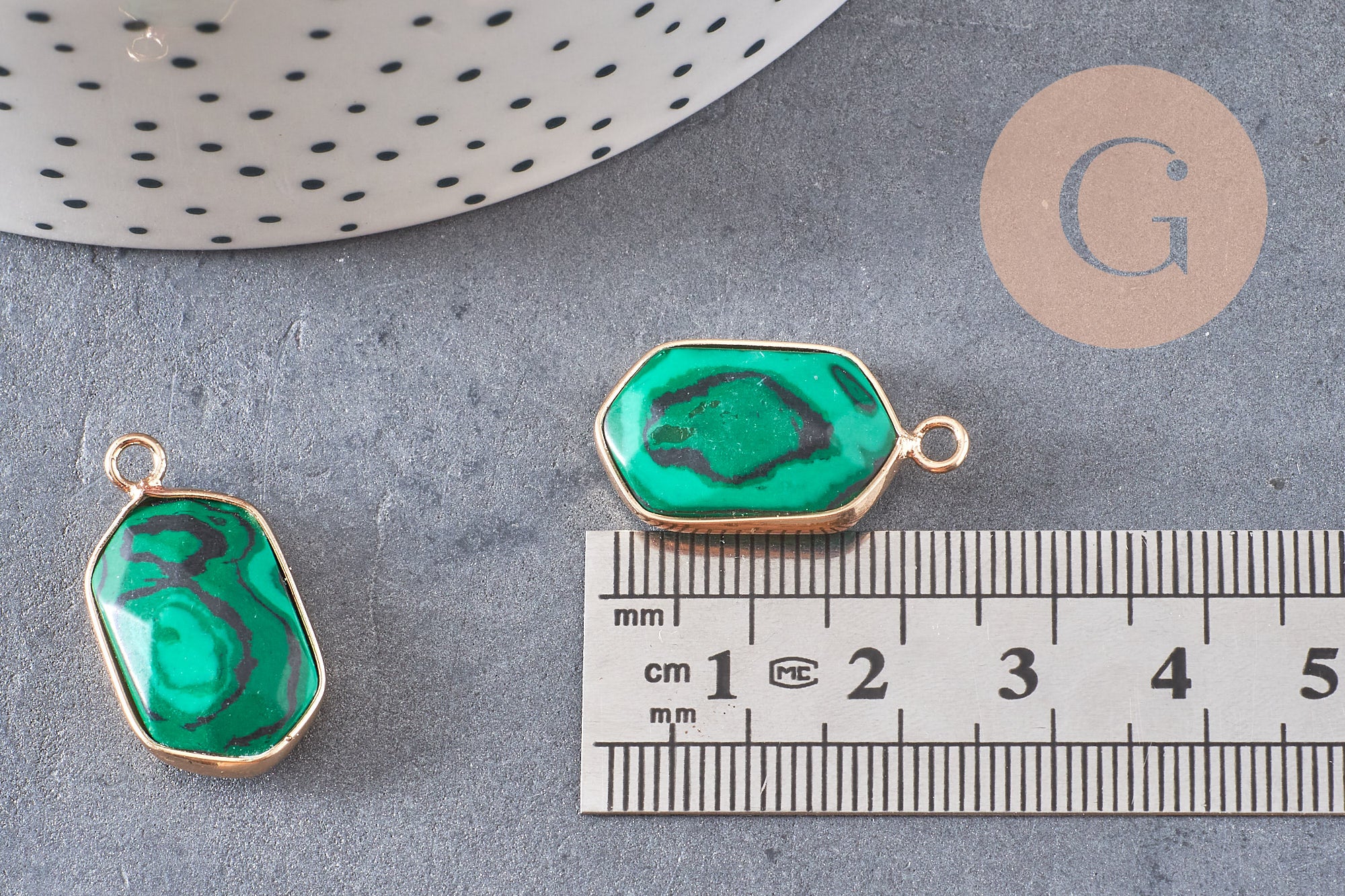 Pendentif hexagone malachite, pendentif bijoux,pendentif pierre,bijou pierre, malachite de synthèse,pendentif hexagone,24mm G5201