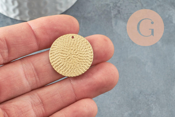 Pendentif médaille cerle texturée laiton brut 25mm, bijoux laiton brut x2 (G1226)