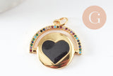 Pendentif médaille rond coeur émail laiton doré et zircon 21mm, x1 (G6191)