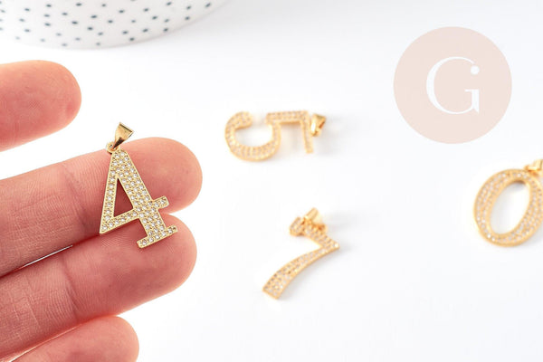 Pendentif numéro laiton doré 14K cristal blanc 23mm, x1 (G4803)