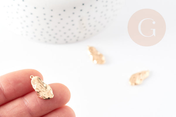 Pendentif ovale texturé laiton doré 18K 21mm, un pendentif doré pour création bijoux x1 G6256