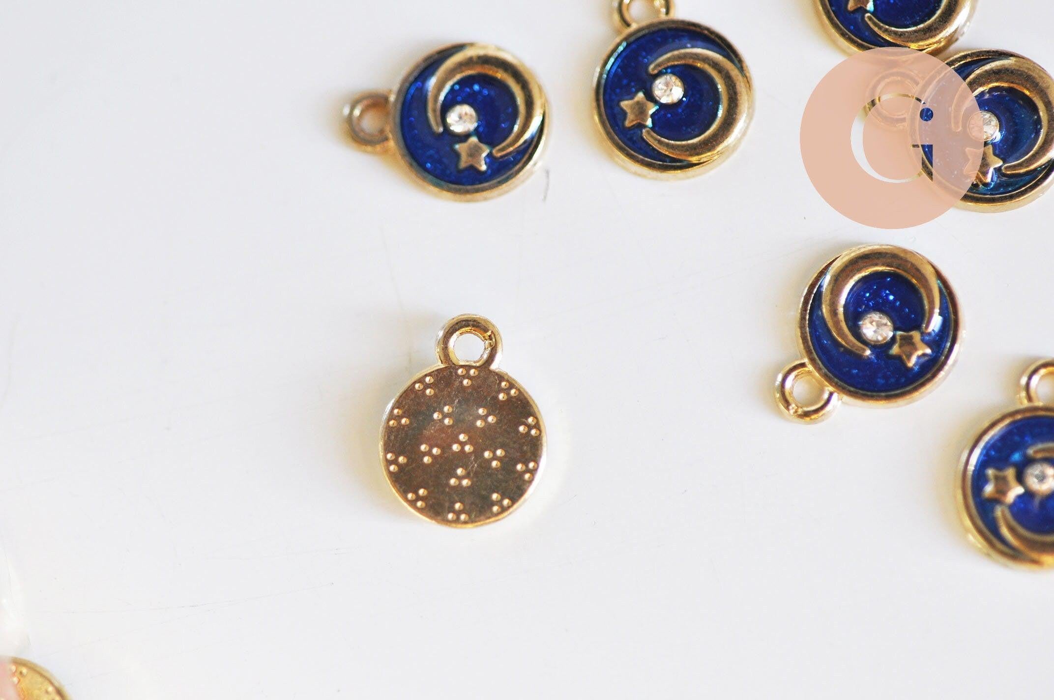 Pendentif rond étoiles de lune émaillé bleu zamac or zircon 13mm, x1 (G5917)