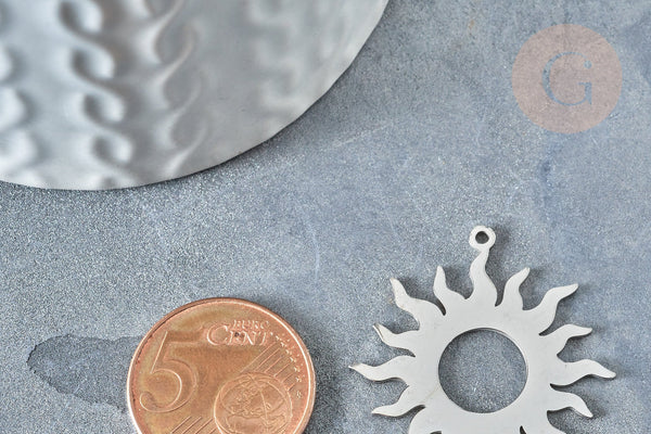 Pendentif soleil argenté acier inoxydable 32.5mm,création bijoux acier inoxydable platine, x1 G7611