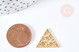 Pendentif triangle fleuri acier doré 17mm, breloque doré, acier inoxydable doré, pendentif sans nickel, création bijoux, x1 (G5925)