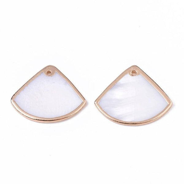 Pendentif triangle nacre blanche naturelle doré,pendentif quart de cercle nacre,coquillage blanc, 23mm, x2 G3036