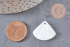 Pendentif triangle nacre blanche naturelle,pendentif quart de cercle nacre,coquillage blanc,création bijou, 23mm, x 5 G4211