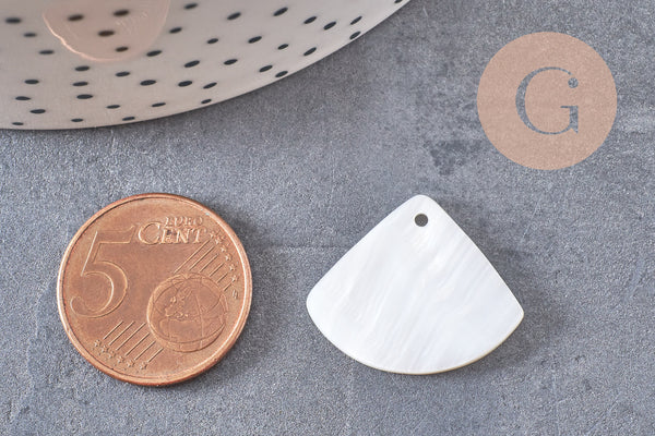 Pendentif triangle nacre blanche naturelle,pendentif quart de cercle nacre,coquillage blanc,création bijou, 23mm, x 5 G4211
