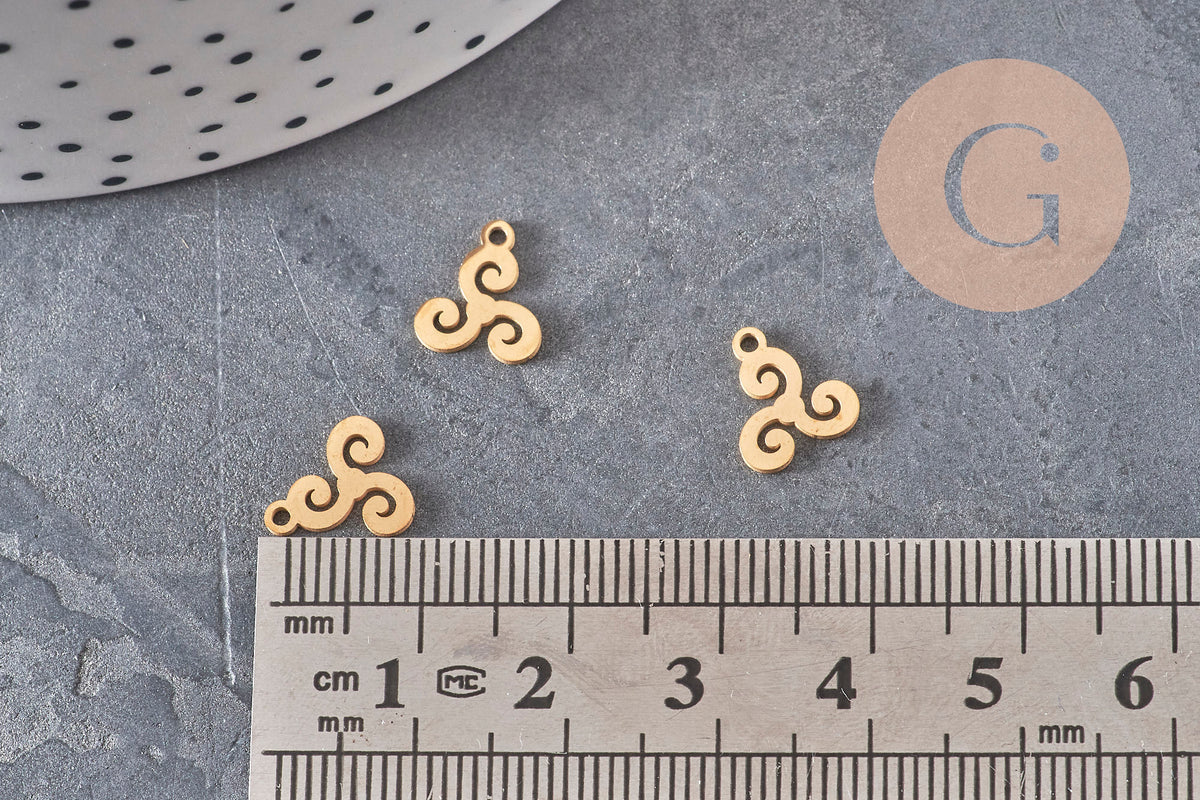 Pendentif triskel acier 304 inoxydable doré 18K 10mm, x1 (G11316)