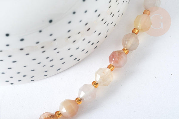 Perle Ronde Agate facettée fleur de cerisier naturelle 7.5mm, x1 fil de 38cm (G7455)