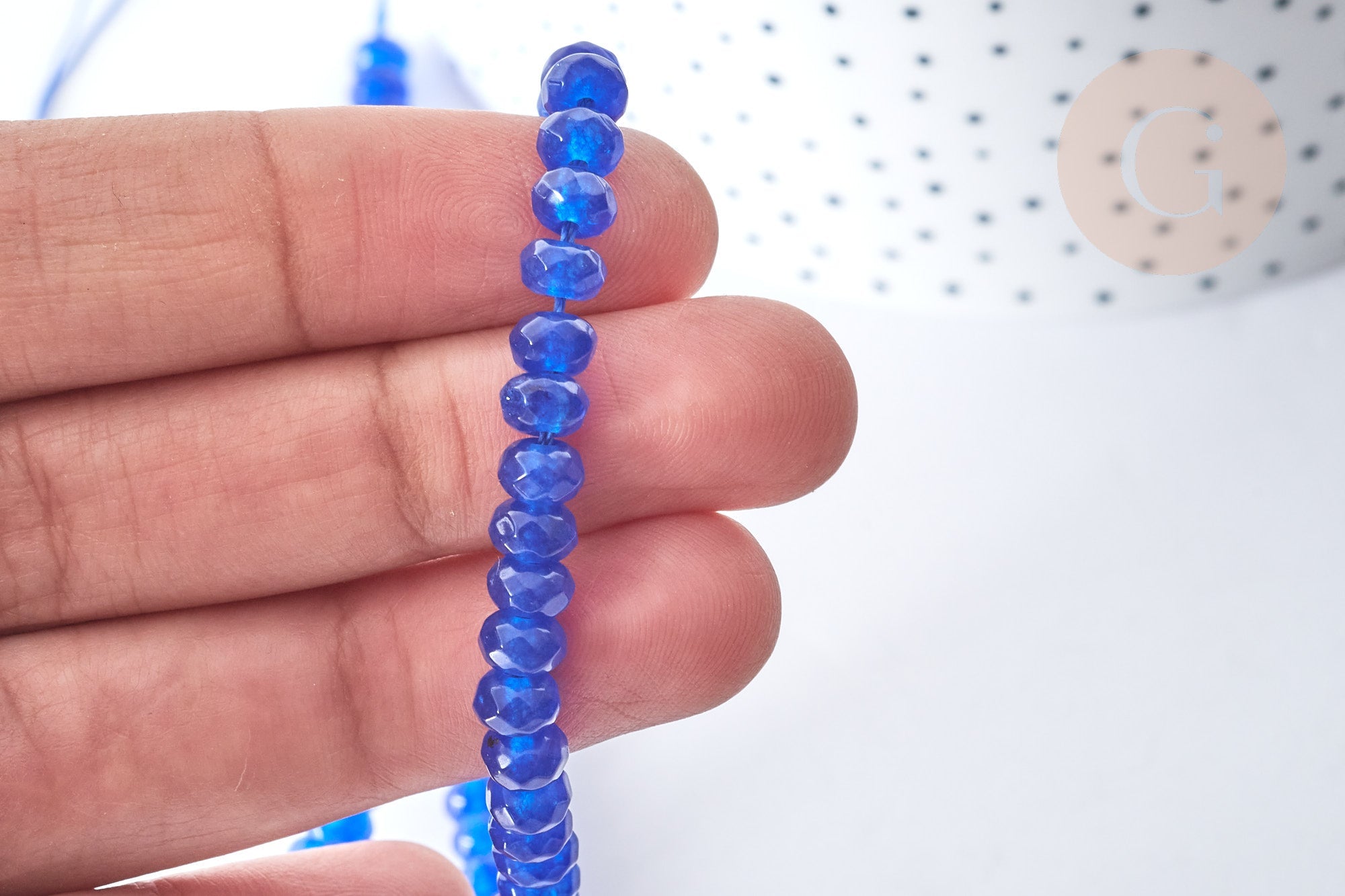 Perle Rondelle Jade de Malaisie teinté facettée bleu roi 6x4mm, création bijoux pierre, le fil de 37.5cm (G7872)