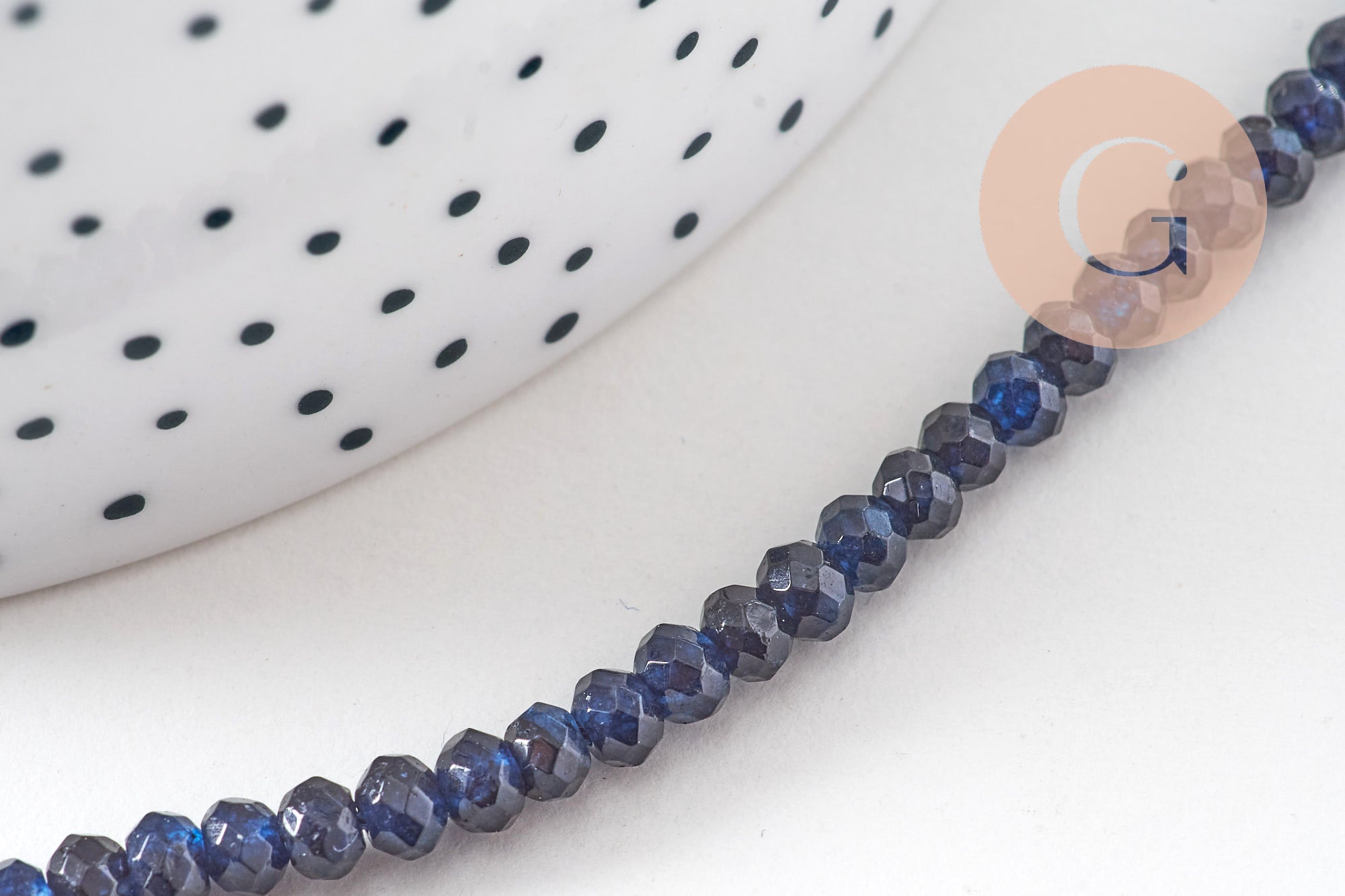 Perle abacus jade bleu nuit,perle jade,pierre naturelle,jade naturel, 4x2mm, fil 36 mm, x1 (G1186)