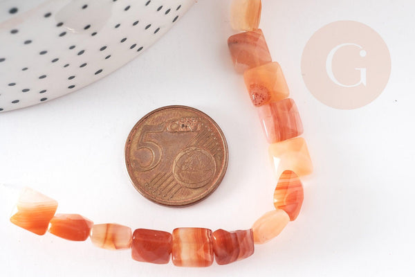 Perle carrée en agate naturelle orange, 8-8.5mm, fil de 20cm, x1 (G5879)