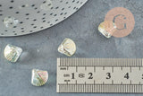 Perle coquillage verre tchèque transparent irisé 10.5mm, x10 (G4374)
