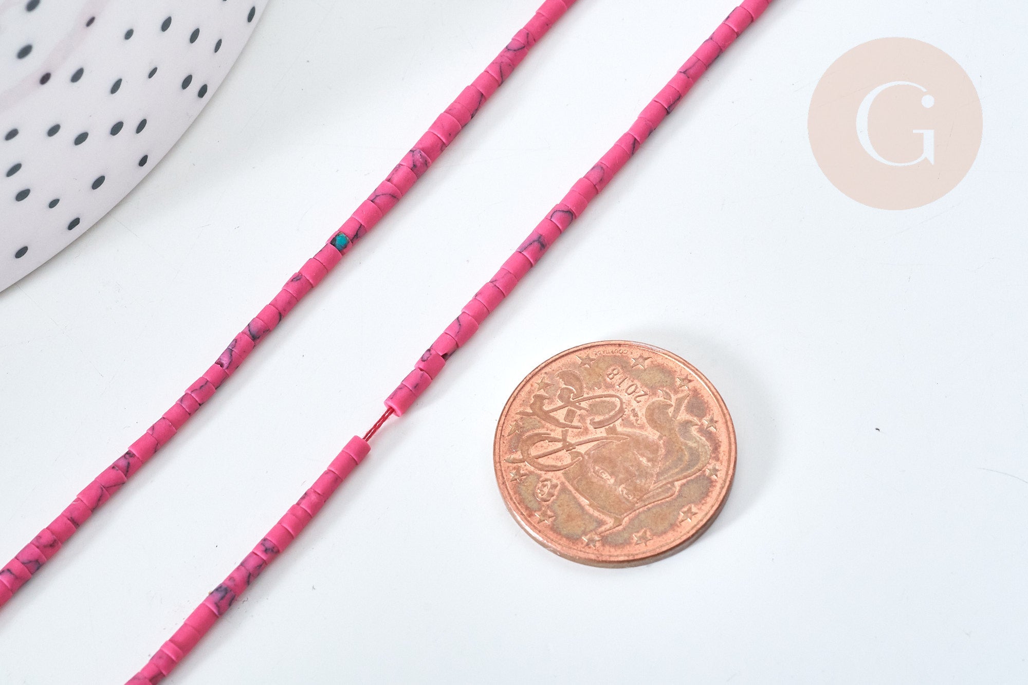 Perle heishi howlite naturelle rose 1mm, pierre naturelle, turquoise naturelle, perle en pierre, fil de 30cm, x1 (G7262)