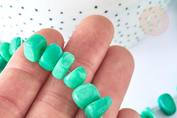 Perle jade vert teinté nugget 8-18mm, pierre naturelle pour bijoux DIY, le fil de 83cm (G7069)