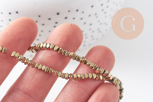 Perle losange hématite bronze non magnétique, des perles en imitation de pyrite pierre, 3x3mm,41cm le fil de 200 perles, x1 (G5022)