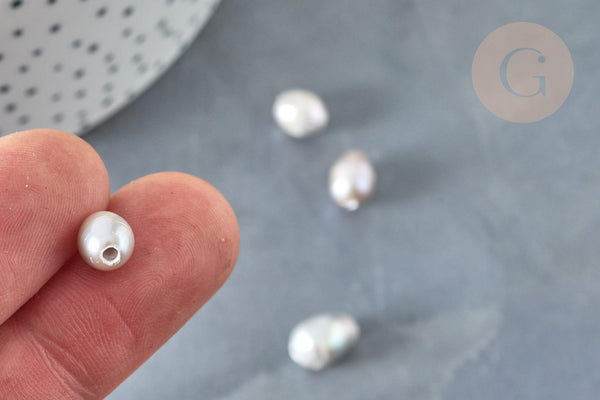 Perle naturelle d'eau douce grise forme mixte 7-10mm, trou large, x1 (G7360)