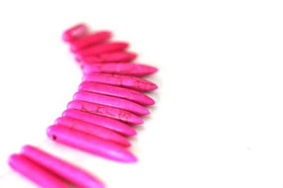 Perle pointe howlite naturelle rose, x10 (G8054)