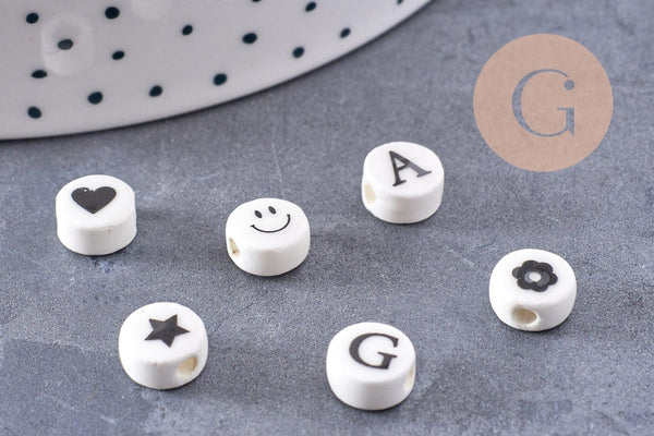 Perle porcelaine blanche lettre alphabet 8.5mm, x1 (G3461)