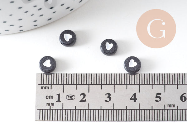 Perle ronde coeur blanc plastique noir,perle plastique,perle ronde lettre,x 10 grammes, (G2189)