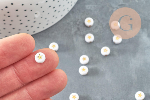 Perle ronde étoile dorée plastique blanc 7mm, x 10Gr (G3285)