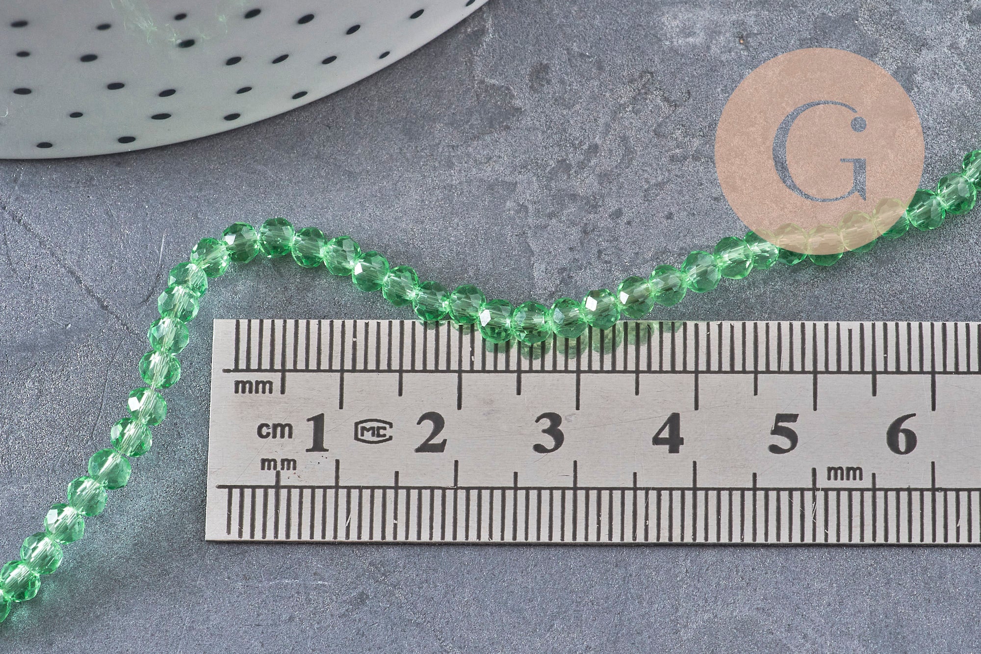 Perles abacus cristal vert clair transparent 3.5mm, x1 fil de 29cm (G10992)