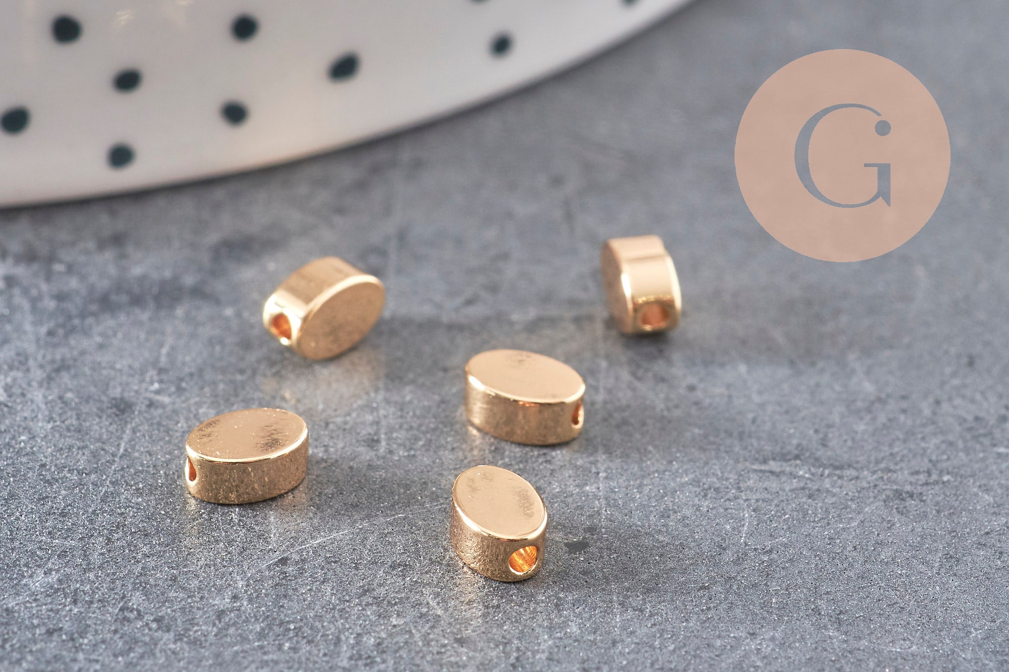 Perles charms ovales en métal doré 14K 6mm x30 (G1397)