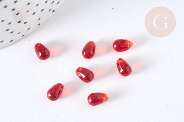 Perles cristal transparent goutte rouge 9mm, verre,x50 (G7296)
