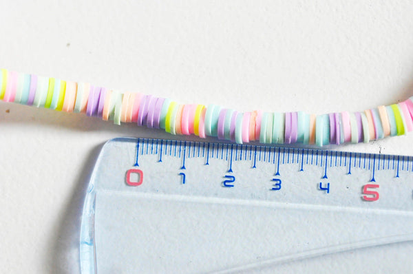 Perles polymère multicolore pastel heishi 6mm, Perles plastique, perle heishi,perle disque,6mm,le fil de 320 perles G3605
