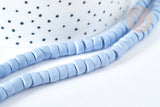 Perles porcelaine plate heishi bleu 6x3~4 mm,fabrication bijoux céramique, fil de 45cm, x1 (G7207)
