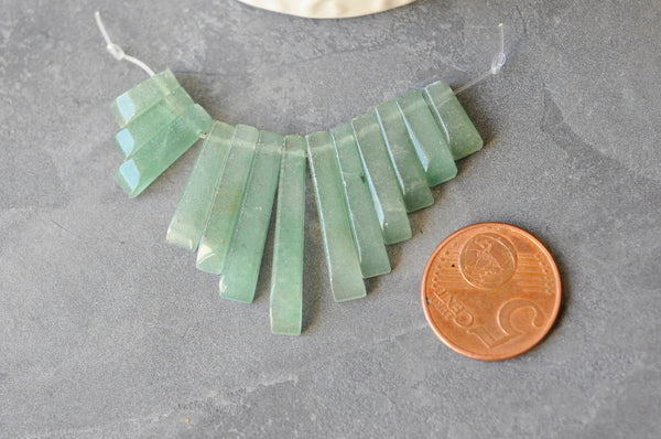 Perles rectangle aventurine naturelle 10-30mm ,creation bijou pierre naturelle, x 13 G3964