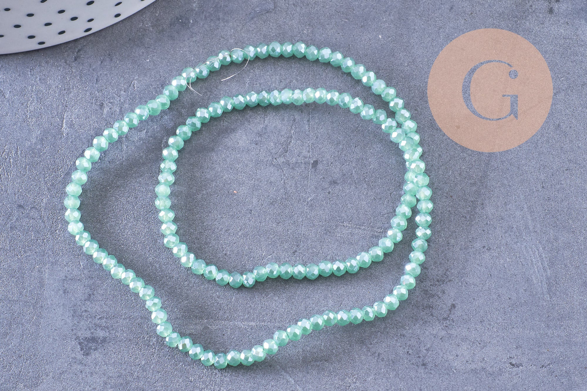 Perles rondelles cristal vert irisé 3x2mm, fil de 39-40cm x1 (G10616)