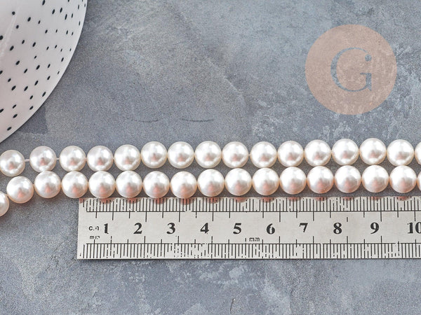 Perles rondes coquillage naturel blanche nacrées 8mm, x1 fil de 40cm (G9034)