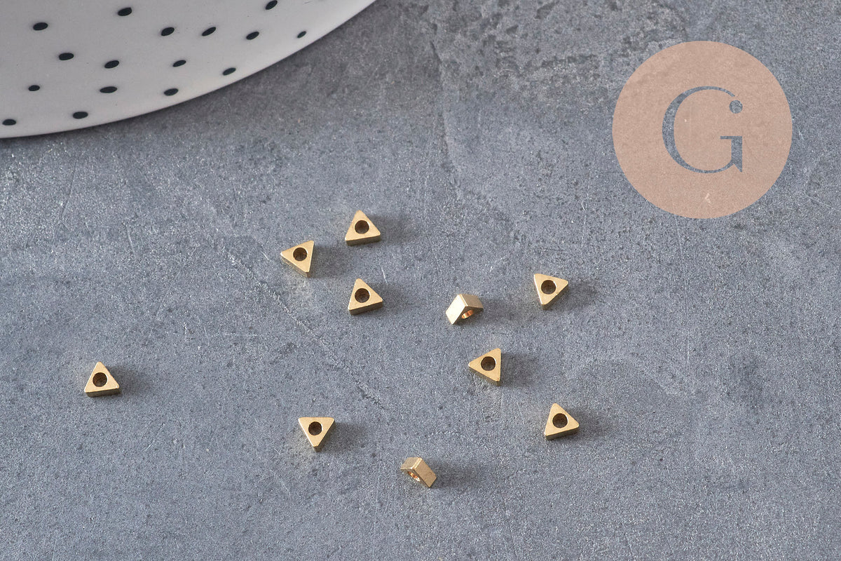 Perles triangle intercalaires laiton brut doré 3mm x10 (G11321)