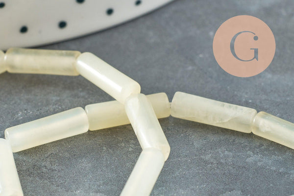 Perles tube jade naturel vert très clair, création bijoux perle pierre naturel,13mm, fil de 30 perles x1 (G4160)