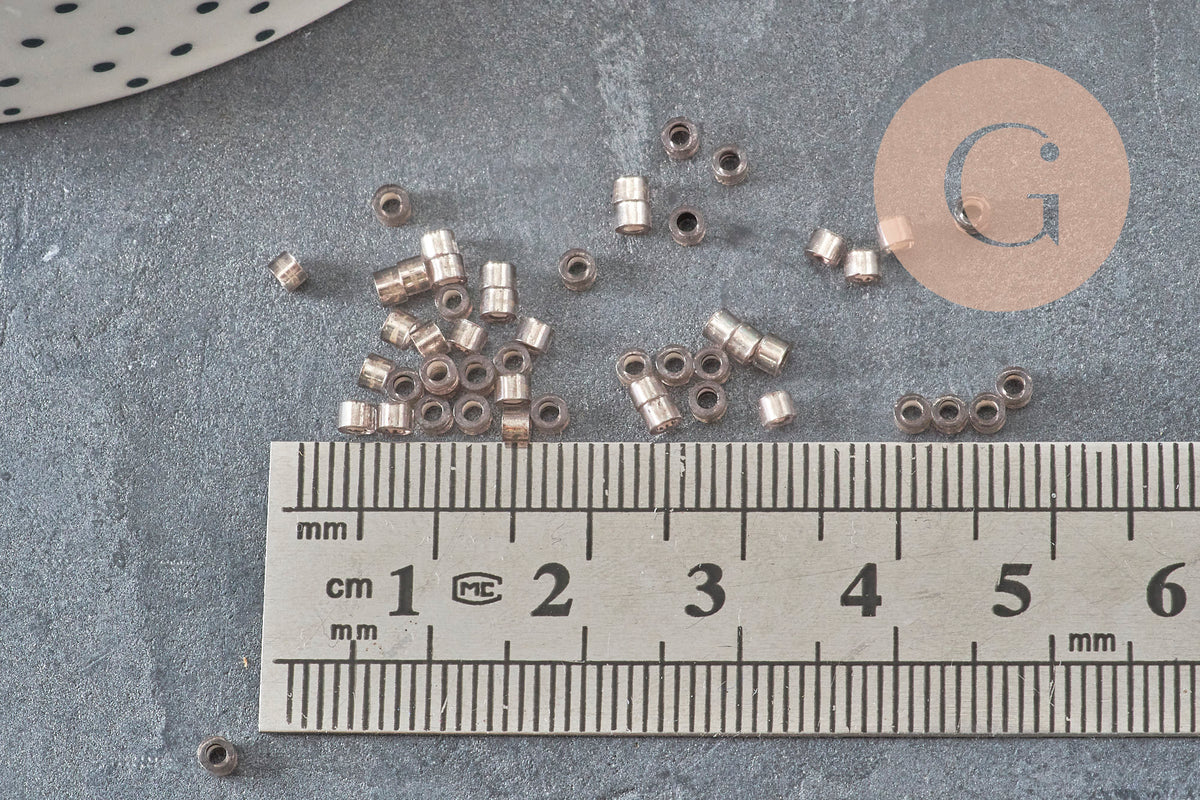 Perles tube verre marron glacé Silver Lined 2,5mm, x1 sachet de 8g (G11402)-Perles-Gingerlily Perles