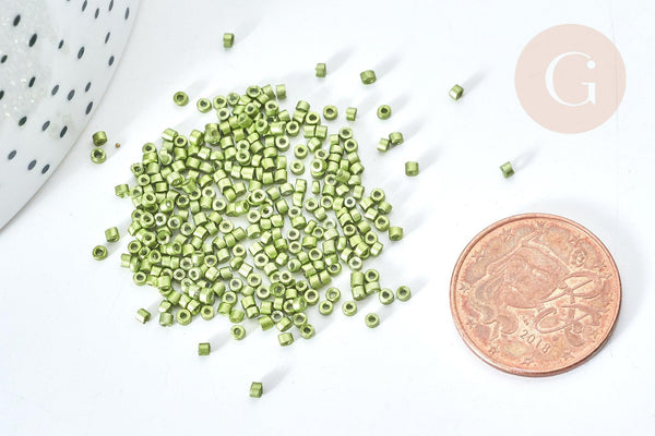 Perles tube verre vert métallisé mat façon Delica miyuki, x1 Sachet 8g (G7773)