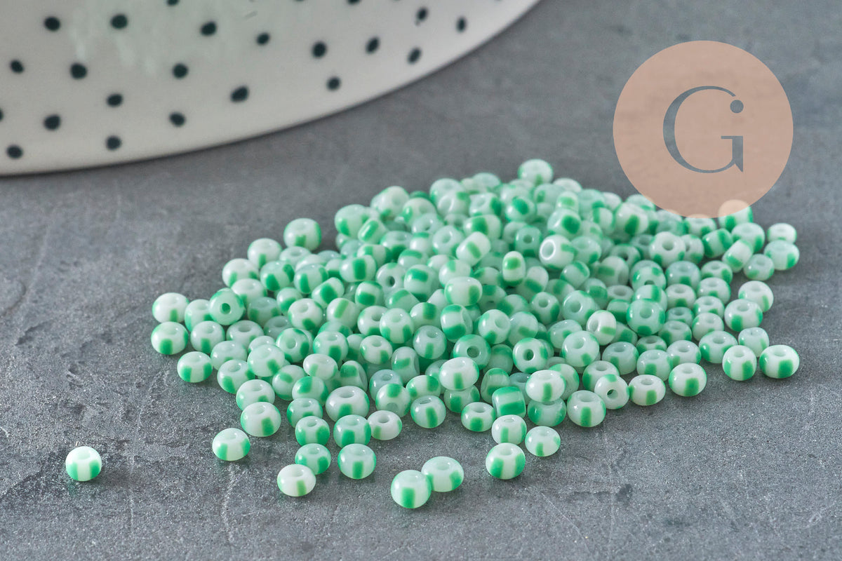 Petite Perle rocaille rayé vert blanc 3-3.5mm, x10gr (G11403)-Perles-Gingerlily Perles