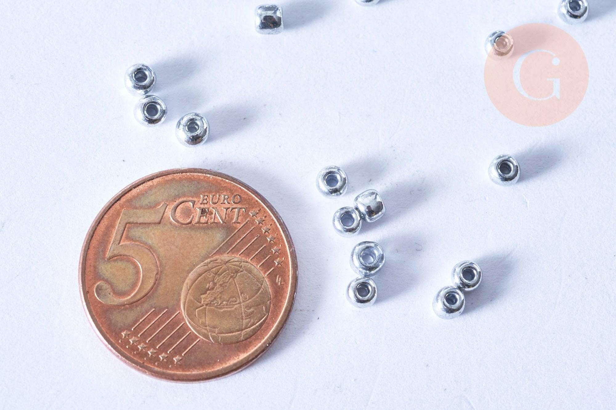 Petites perles rocaille argent brillant 3mm, x10gr (G6724)